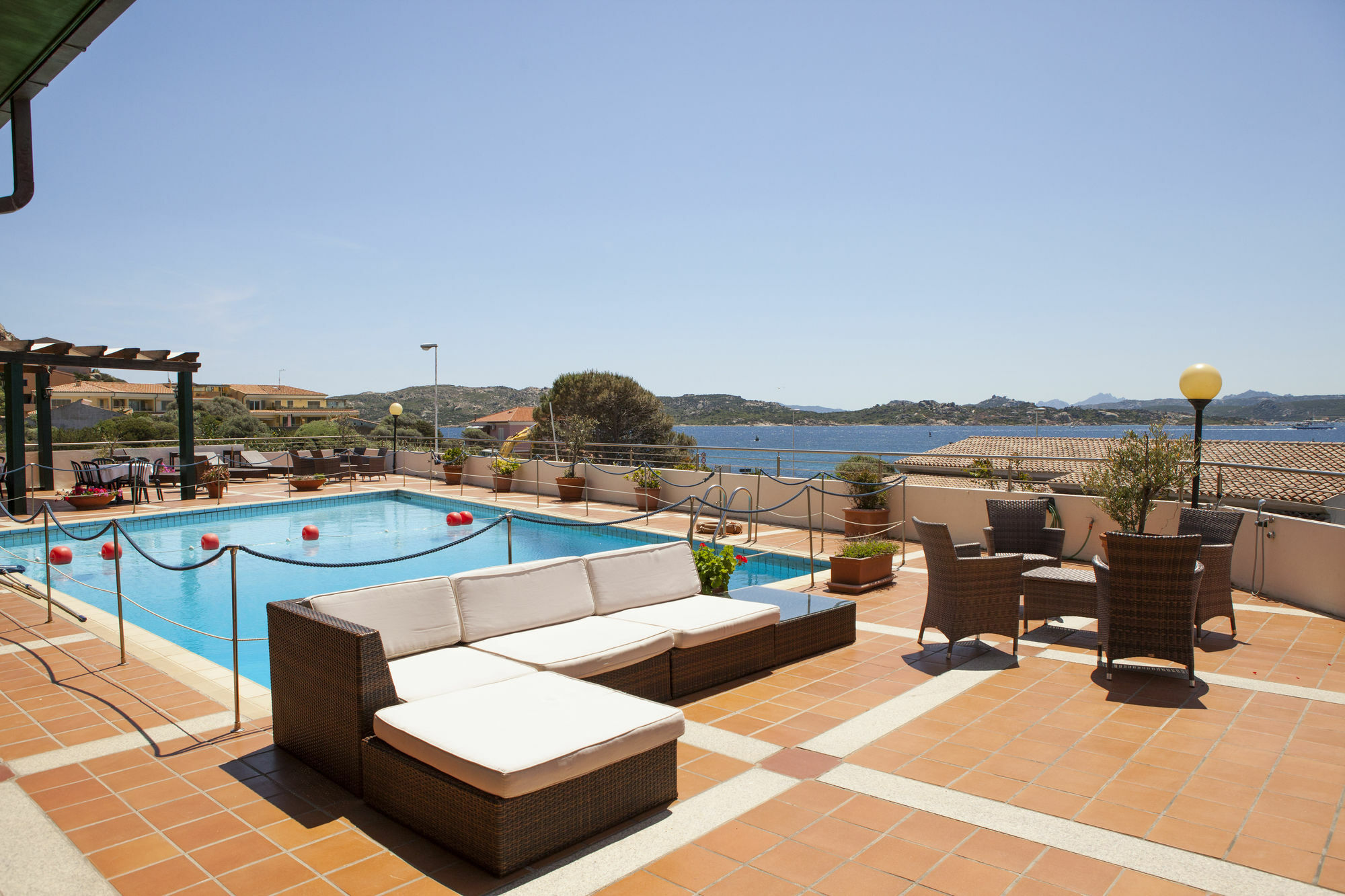 Hotel Miralonga La Maddalena  Luaran gambar